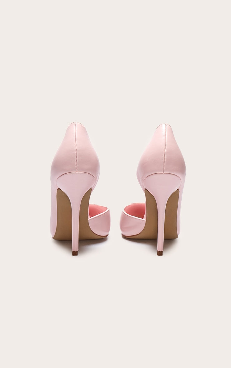 https://cdn-img.prettylittlething.com/e/f/1/1/ef11a3ee71426da032cc280136dca6e364e18248_CNL8080_3_baby_pink_pu_point_toe_curved_cut_out_high_heel_courts.jpg