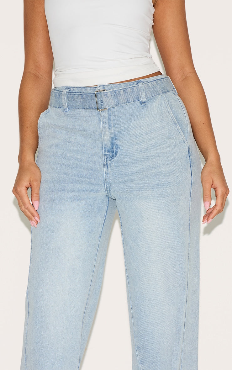 https://cdn-img.prettylittlething.com/0/2/c/9/02c960b01362a63bd07d0d0e392fdd3d541c5c19_CNM1002_4_shape_light_blue_stretch_denim_highwaisted_belted_wide_leg_jeans.jpg