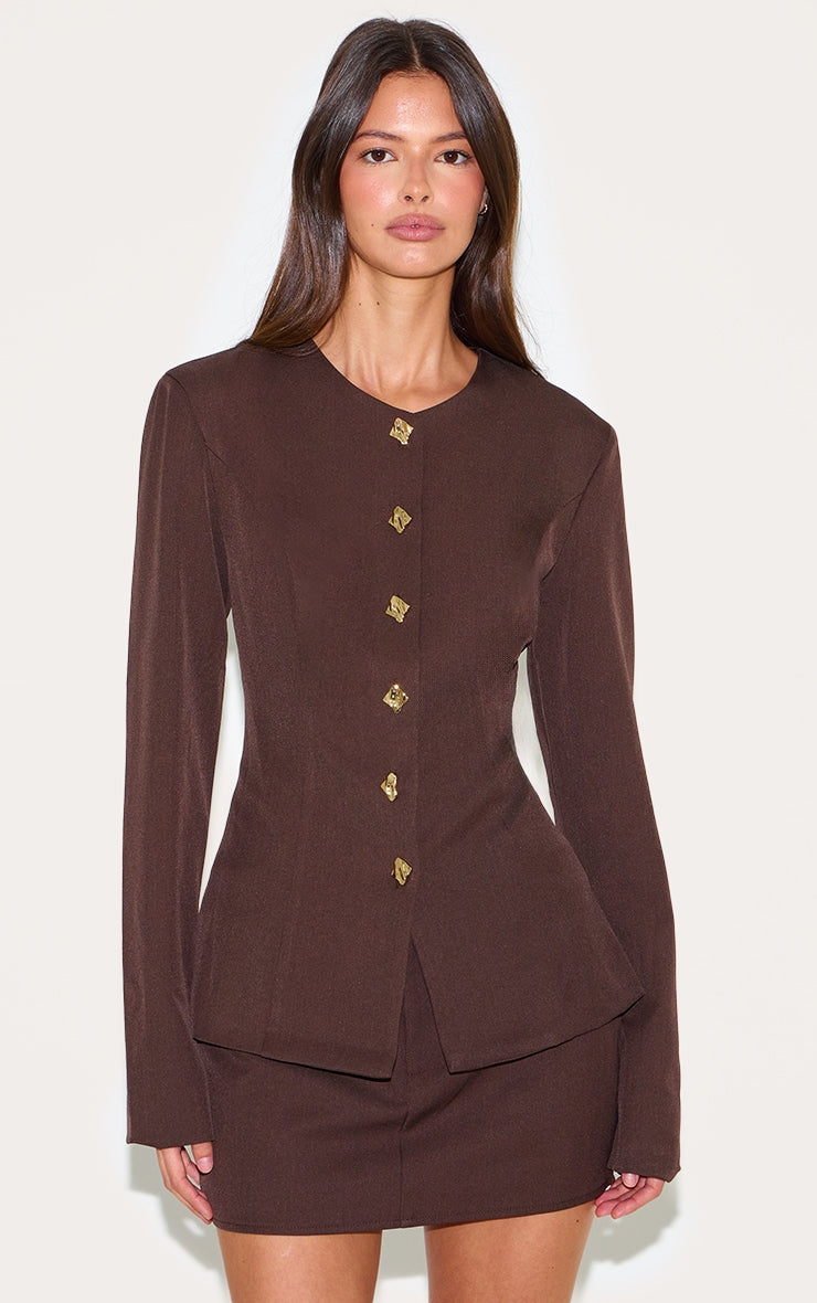 https://cdn-img.prettylittlething.com/0/7/e/9/07e9113527cf9e99fcd833853f5eee5adcc75a1d_CNM0405_4_deep_chocolate_tailored_trim_detail_mini_skirt.jpg