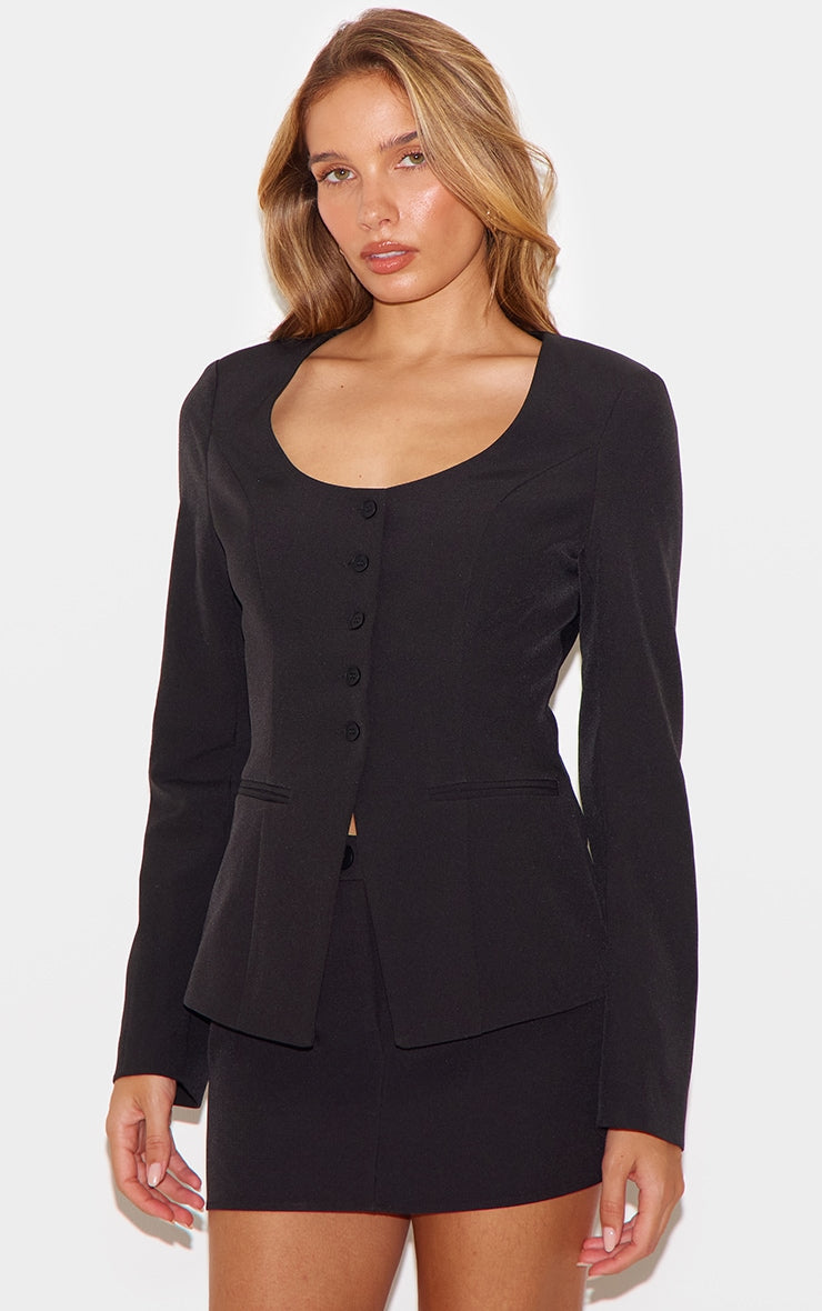 https://cdn-img.prettylittlething.com/1/9/b/1/19b1faea1b68e87a6d1c0db3c433a41aef9c2aff_CNL9303_1_black_tailored_woven_button_up_blazer.jpg