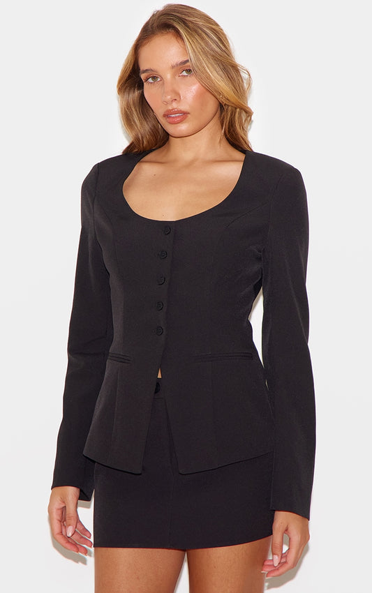 https://cdn-img.prettylittlething.com/1/9/b/1/19b1faea1b68e87a6d1c0db3c433a41aef9c2aff_CNL9303_1_black_tailored_woven_button_up_blazer.jpg