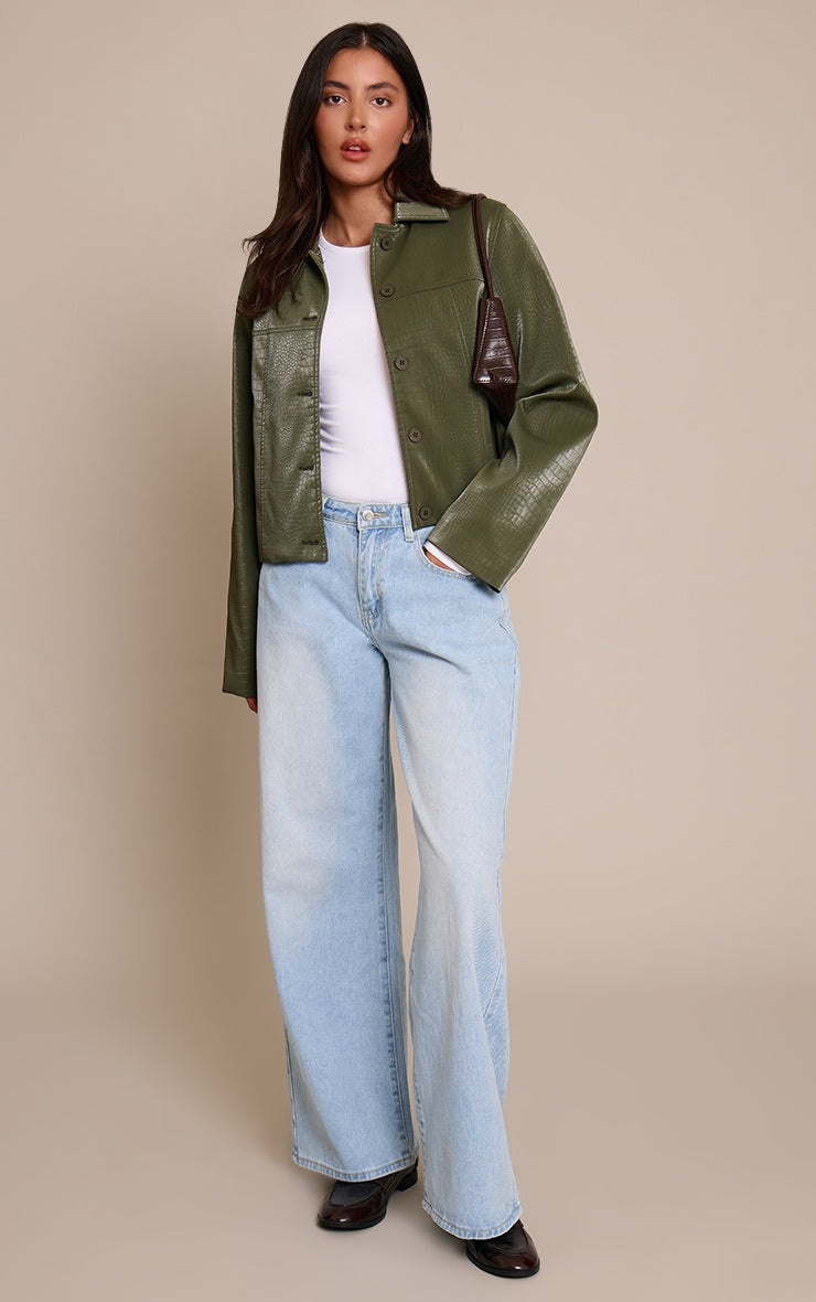 https://cdn-img.prettylittlething.com/3/4/8/1/3481949f8b57dd55eefc8320afc78cca8067242d_CNO8016_3_khaki_faux_leather_croc_button_jacket.jpg
