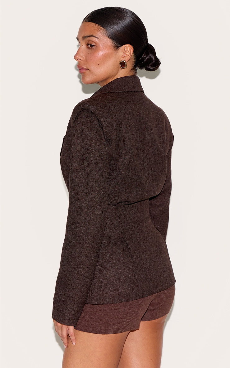 https://cdn-img.prettylittlething.com/7/7/f/f/77ff1d35bf270163e68343a0ee89f785b873c4db_CNM3492_2_petite_chocolate_cinched_waist_blazer.jpg