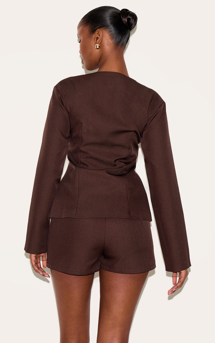 https://cdn-img.prettylittlething.com/9/2/a/7/92a7f21ba6e29f19660c04bbdcaab05ab32c74e7_CNM1822_2_deep_chocolate_tailored_cinched_waist_asymmetric_blazer.jpg
